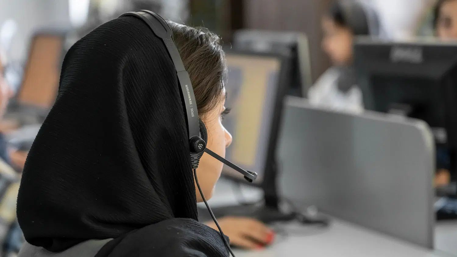 استخدام 20 نفر نیروی پشتیبان مشتریان (آقا و خانم)|استخدام اداری و مدیریت|مشهد, توس (بلوار توس)|دیوار