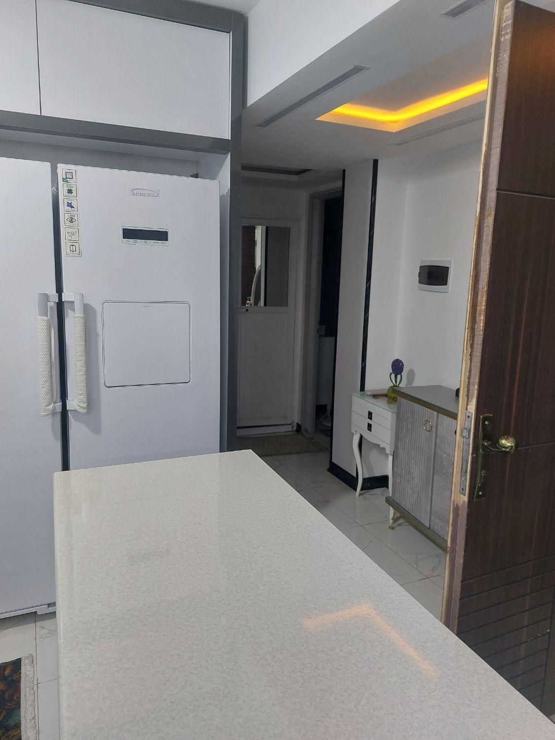 ۱۳۰متر نبوی منش کوچه طلاب|فروش آپارتمان|خمینیشهر, |دیوار