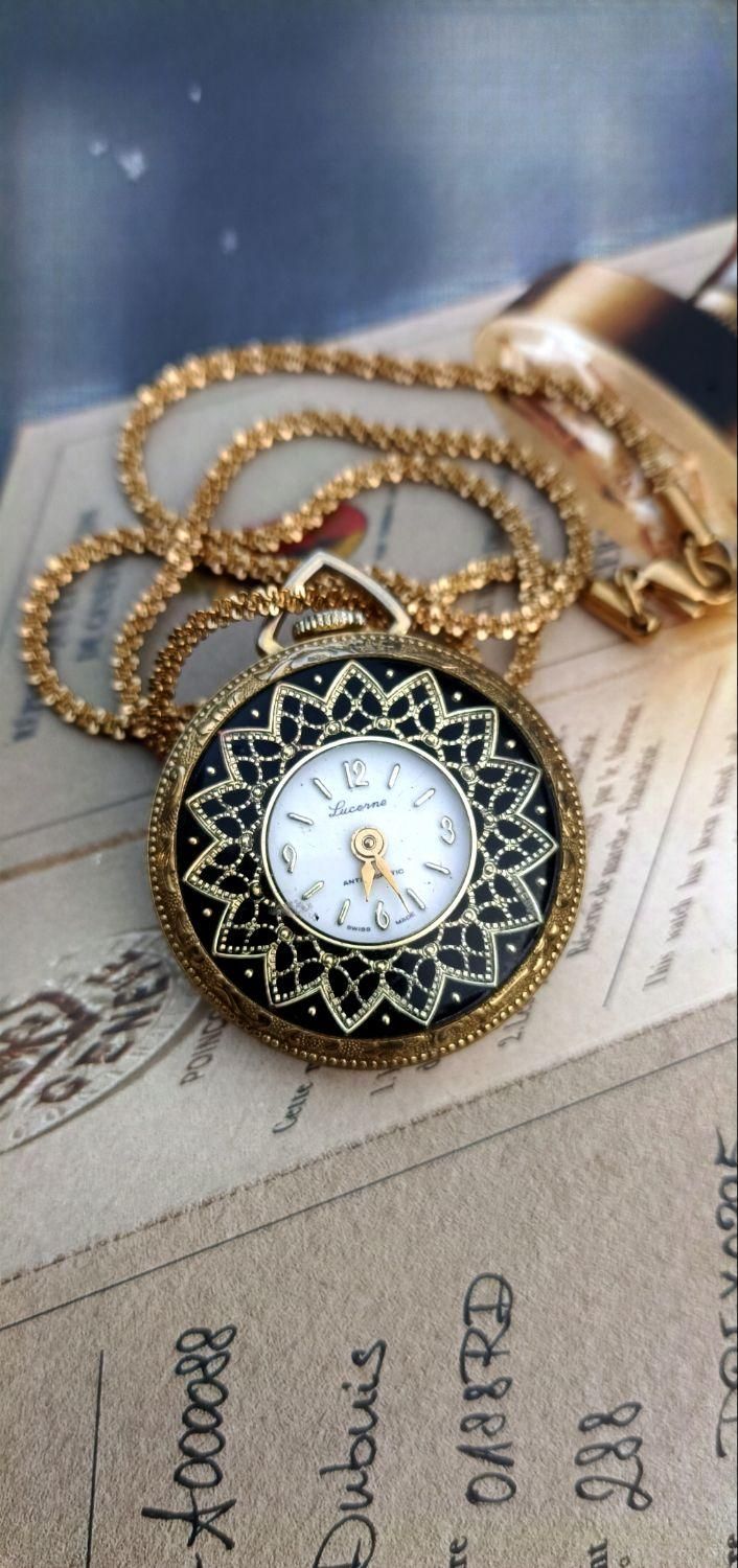 ساعت سوئیسی گردن آویز زنانه|ساعت|تبریز, |دیوار