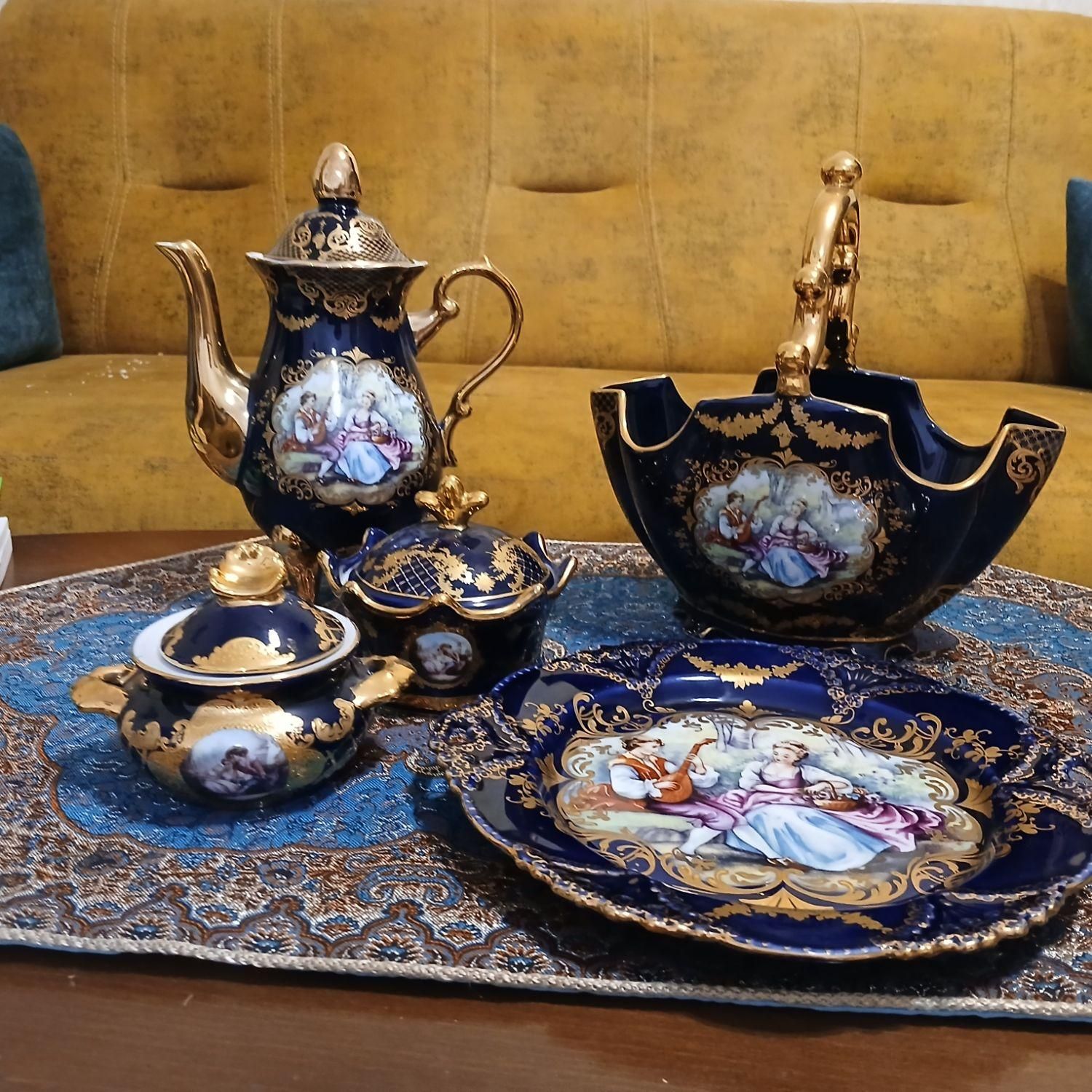 سرویس چینی سورمه ای برند ورسای طرح لیلی و مجنون|ظروف سرو و پذیرایی|تهران, مجیدیه|دیوار