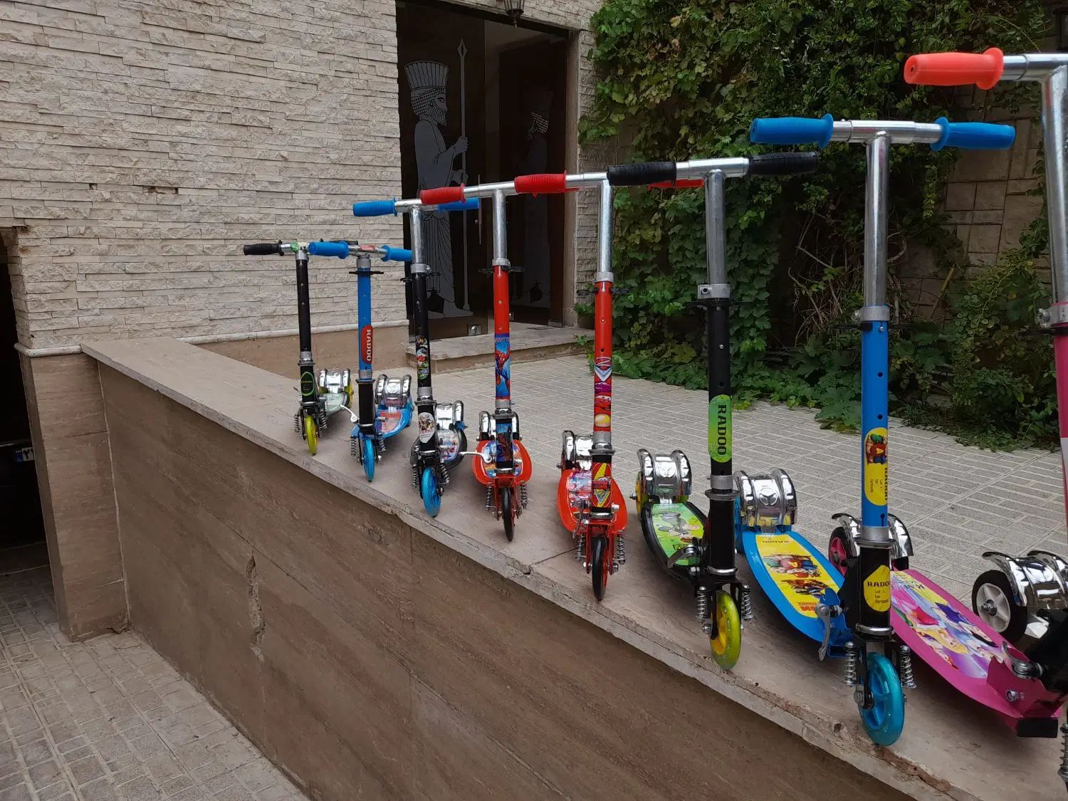 اسکوتر فنردار رادو RADO SCOOTER|دوچرخه، اسکیت، اسکوتر|تهران, آزادشهر|دیوار
