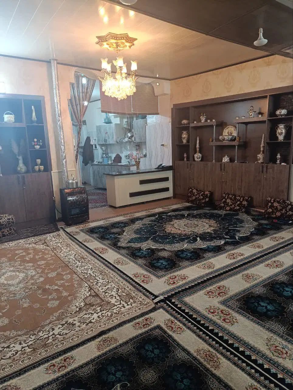 معاوضه یا فروش منزل ویلایی ۲۸۰ متری قدیمی|فروش خانه و ویلا|اصفهان, کارلادان|دیوار
