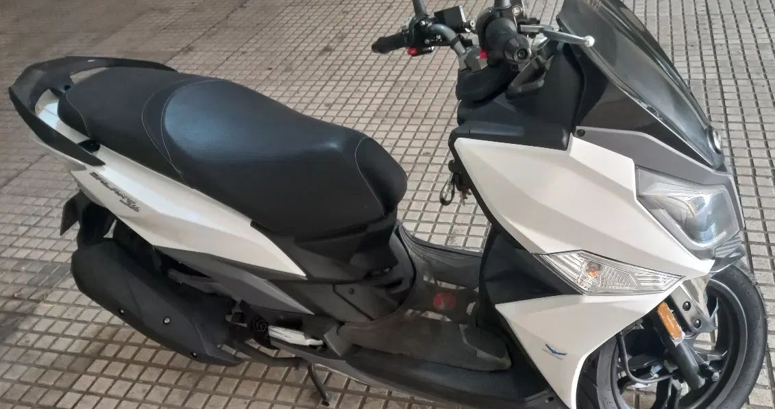 sym j200 مدل ۱۴۰۳|موتورسیکلت|تهران, جنت‌آباد شمالی|دیوار