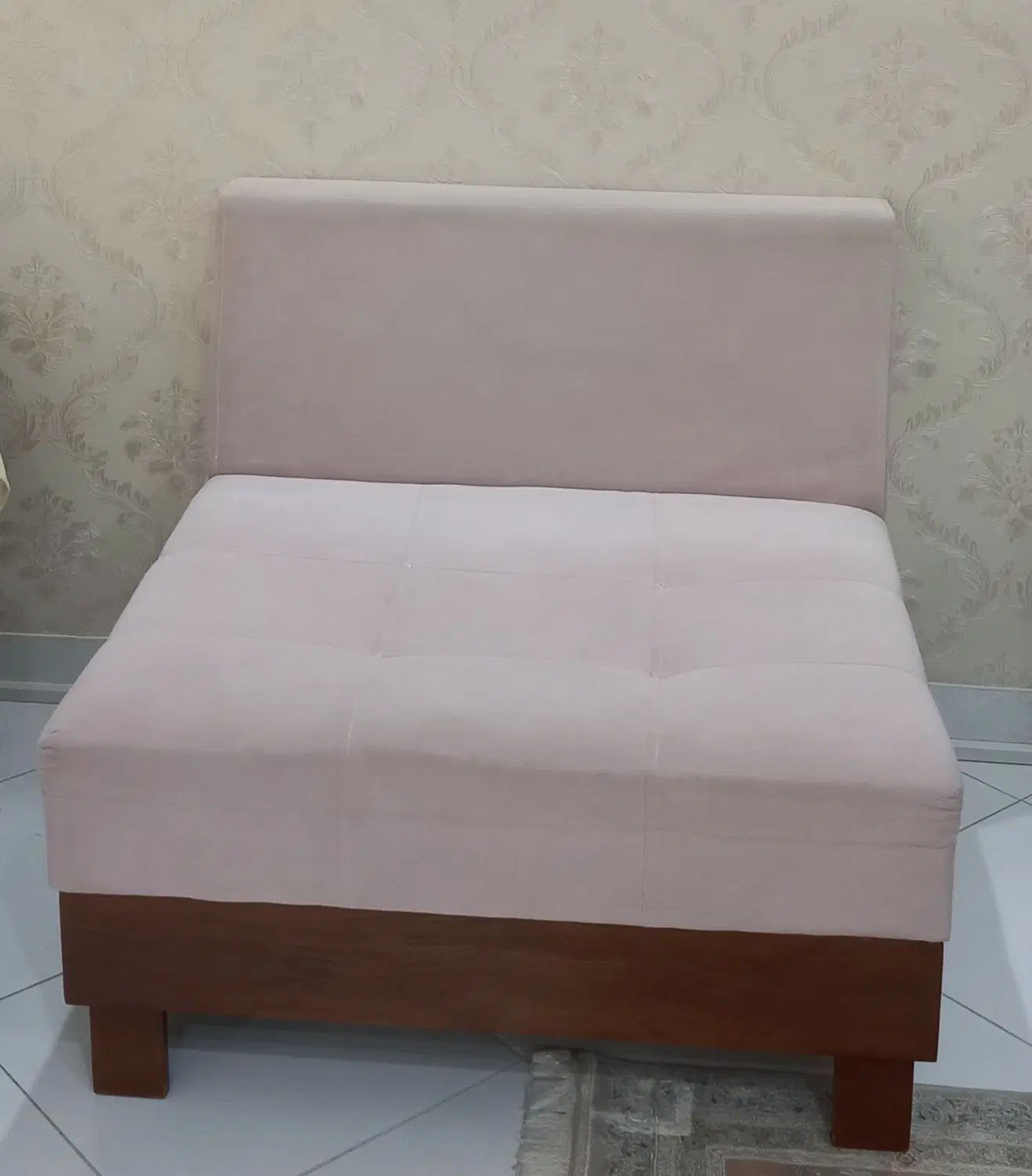 مبل تکی  ، راحتی ، صورتی|مبلمان خانگی و میز عسلی|تهران, طرشت|دیوار