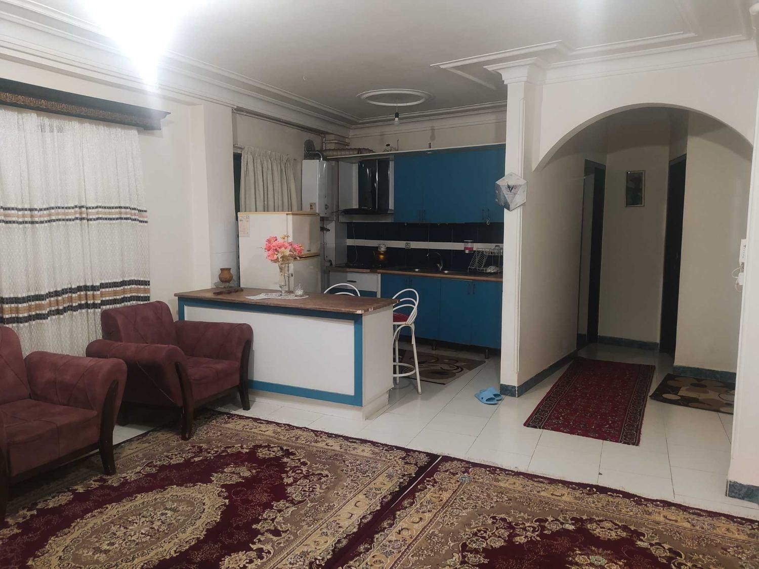 آپارتمان مبله دوخوابه بهترین لوکیشن رشت|اجارهٔ کوتاه‌مدت آپارتمان و سوئیت|رشت, صفاری|دیوار