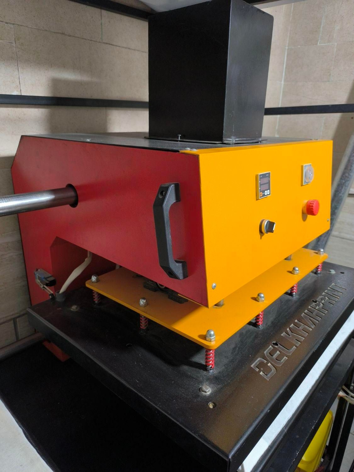 دستگاه پرس حرارتی برقی سابلیمیشن|ماشین‌آلات صنعتی|کرج, فاز ۱ مهرشهر|دیوار