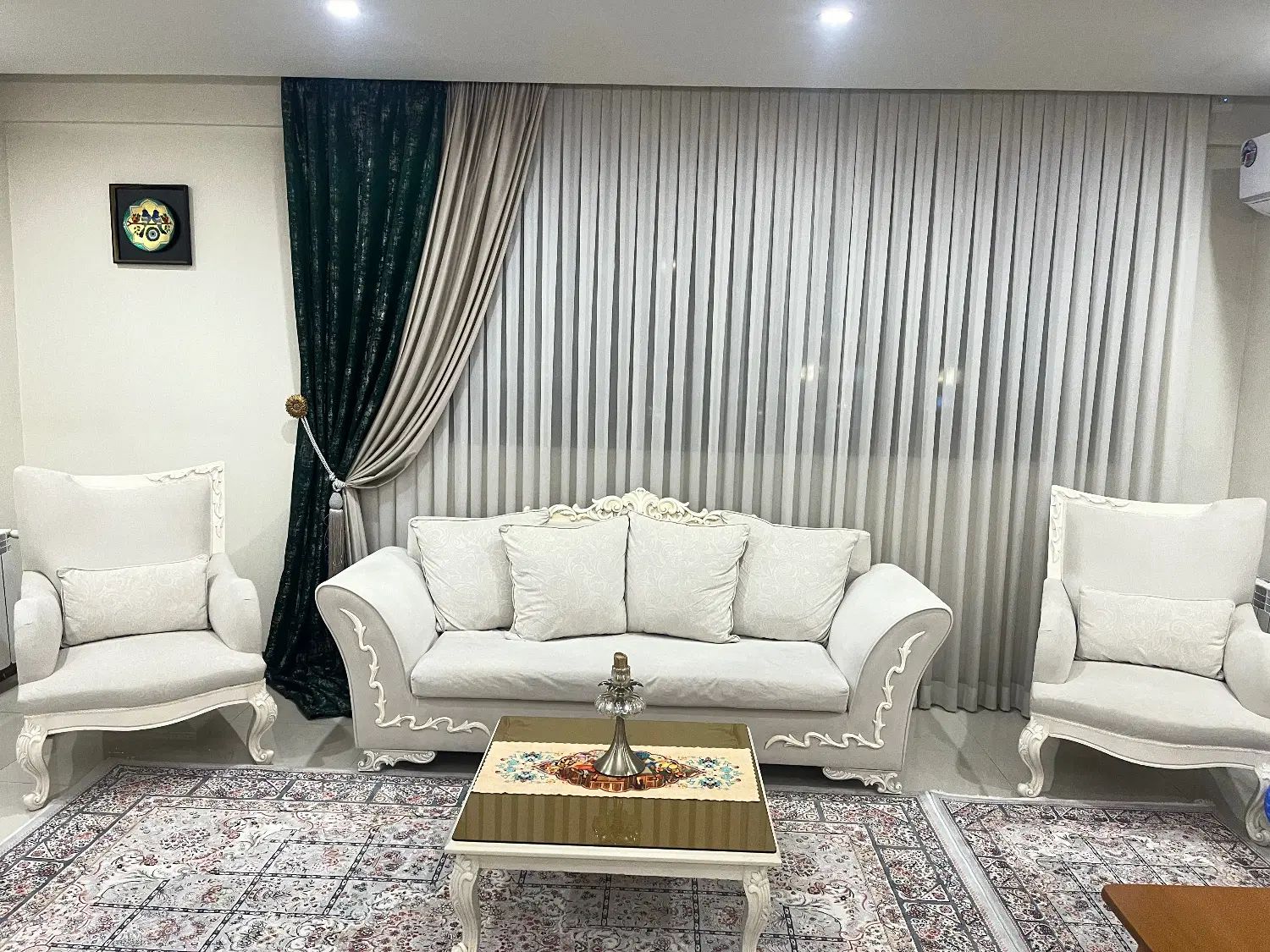 مبل ۷ نفره و میزغذاخوری ۶ نفره و‌ میز تلوزیون|مبلمان خانگی و میز عسلی|تهران, شهرک خرازی|دیوار