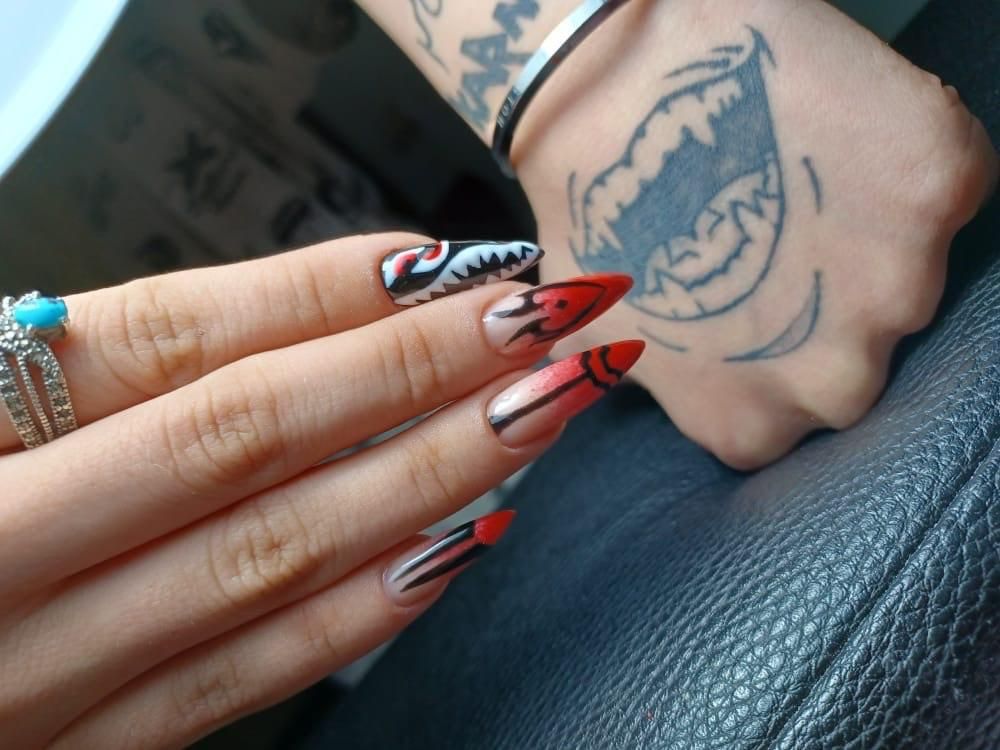 کاشت ترمیم ناخن و مژه فیبروز کوتاهی بافت کراتین|خدمات آرایشگری و زیبایی|کرج, گوهردشت|دیوار