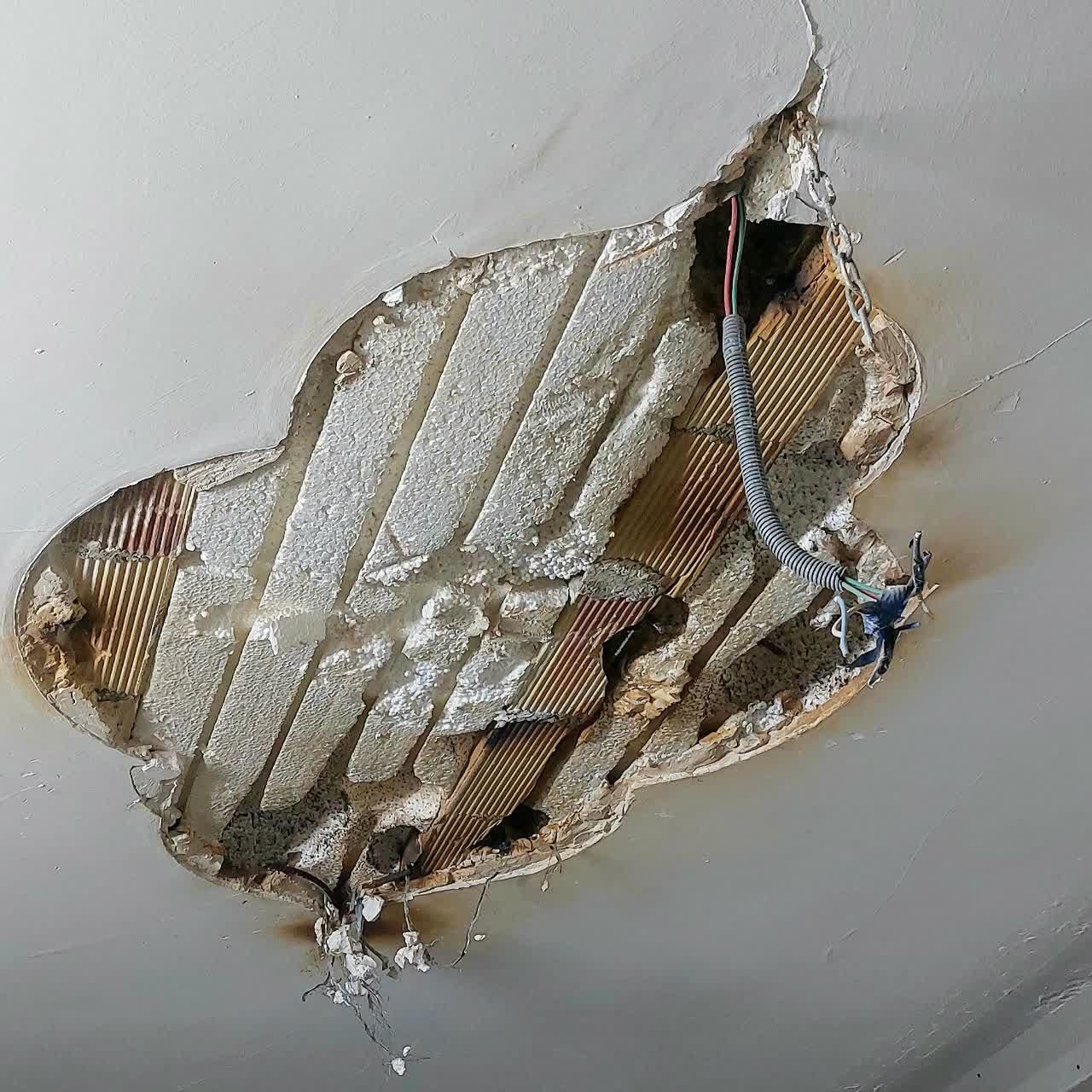 گچکاری شوره زدگی دوغاب بندکشی سرویس|خدمات پیشه و مهارت|تهران, جنت‌آباد مرکزی|دیوار