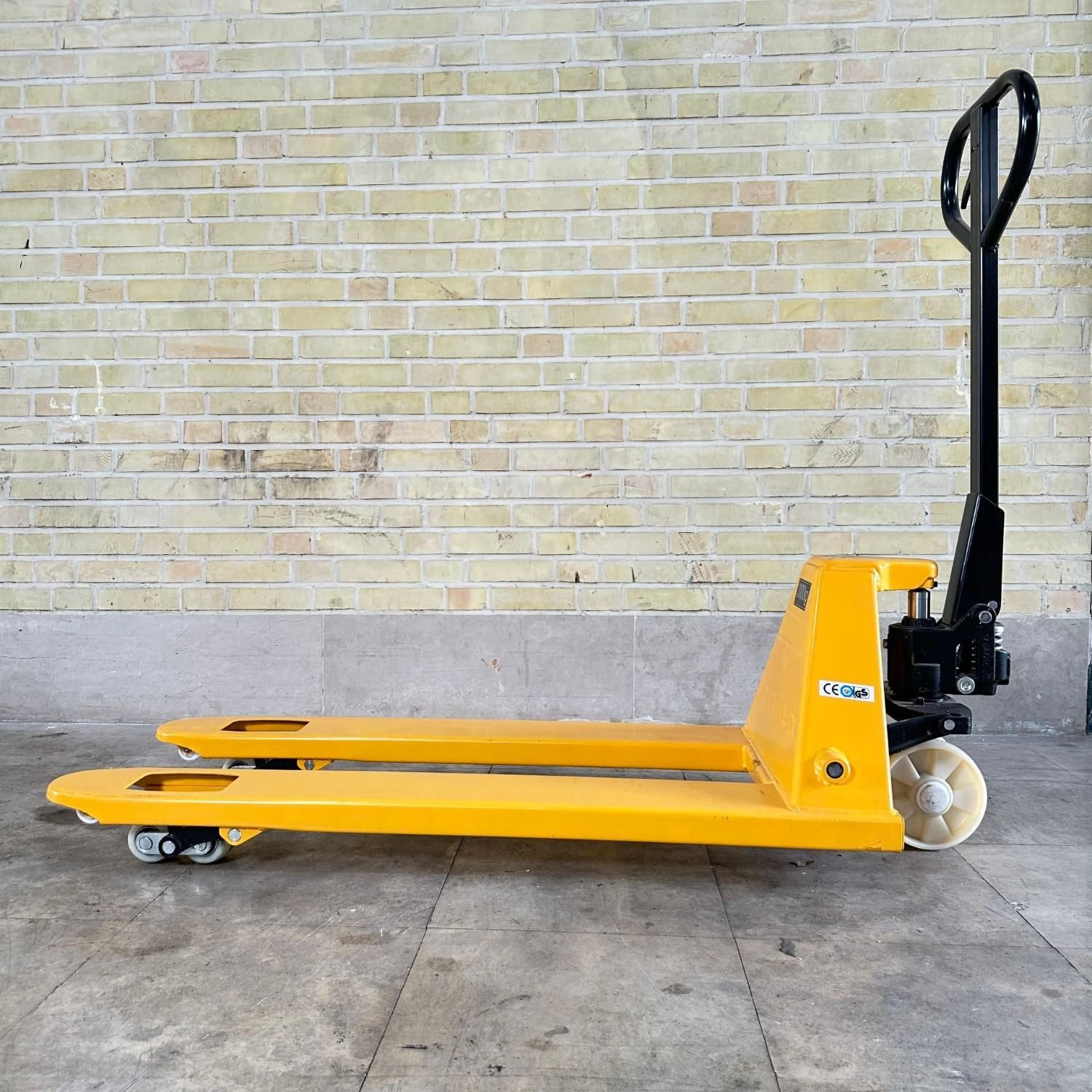 جک پالت و استاکر وارداتی|ماشینآلات صنعتی|زنجان, |دیوار