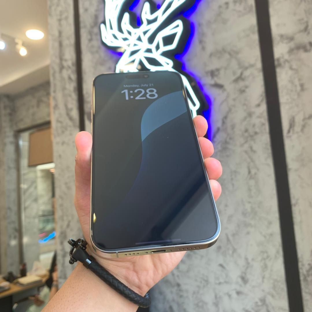 اپل iPhone 16 Pro Max با حافظهٔ ۲۵۶ گیگابایت|موبایل|تهران, هروی|دیوار