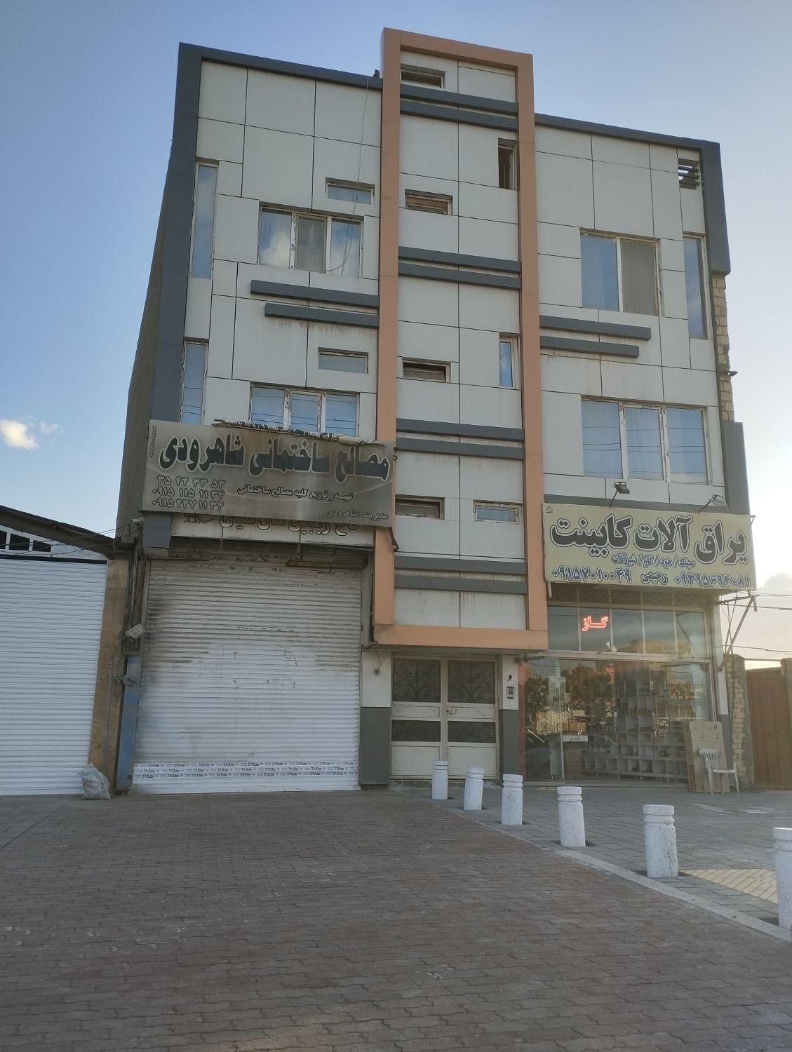 ملک تجاری حاشیه اصلی بلوار توس (میدان هفت خوان)|فروش دفتر صنعتی، کشاورزی، تجاری|مشهد, سازمان آب|دیوار