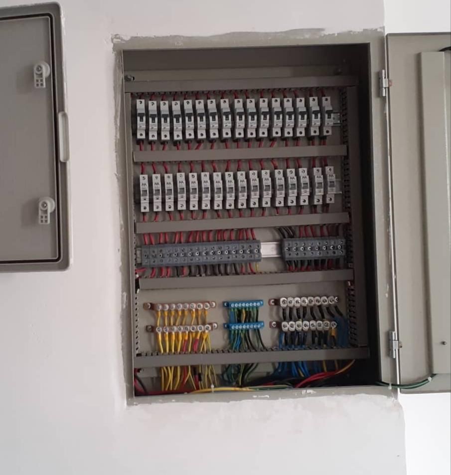 برق کاری/ اتصالی/ نصب کولر/برقکار/کلر آبی|خدمات پیشه و مهارت|قدس, شهرقدس|دیوار