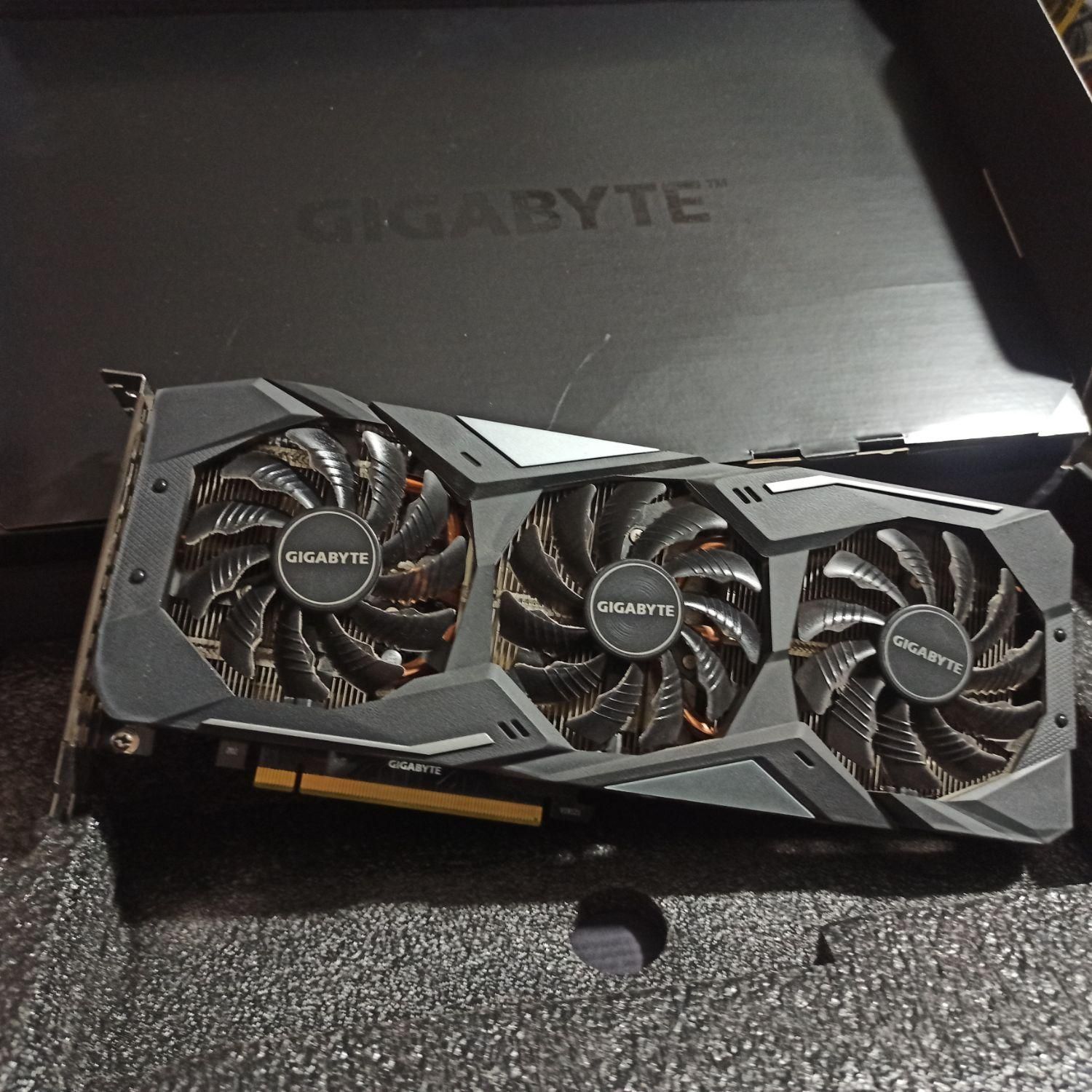 کارت گرافیک 1660ti سه فن گیگا|قطعات و لوازم جانبی رایانه|تبریز, |دیوار
