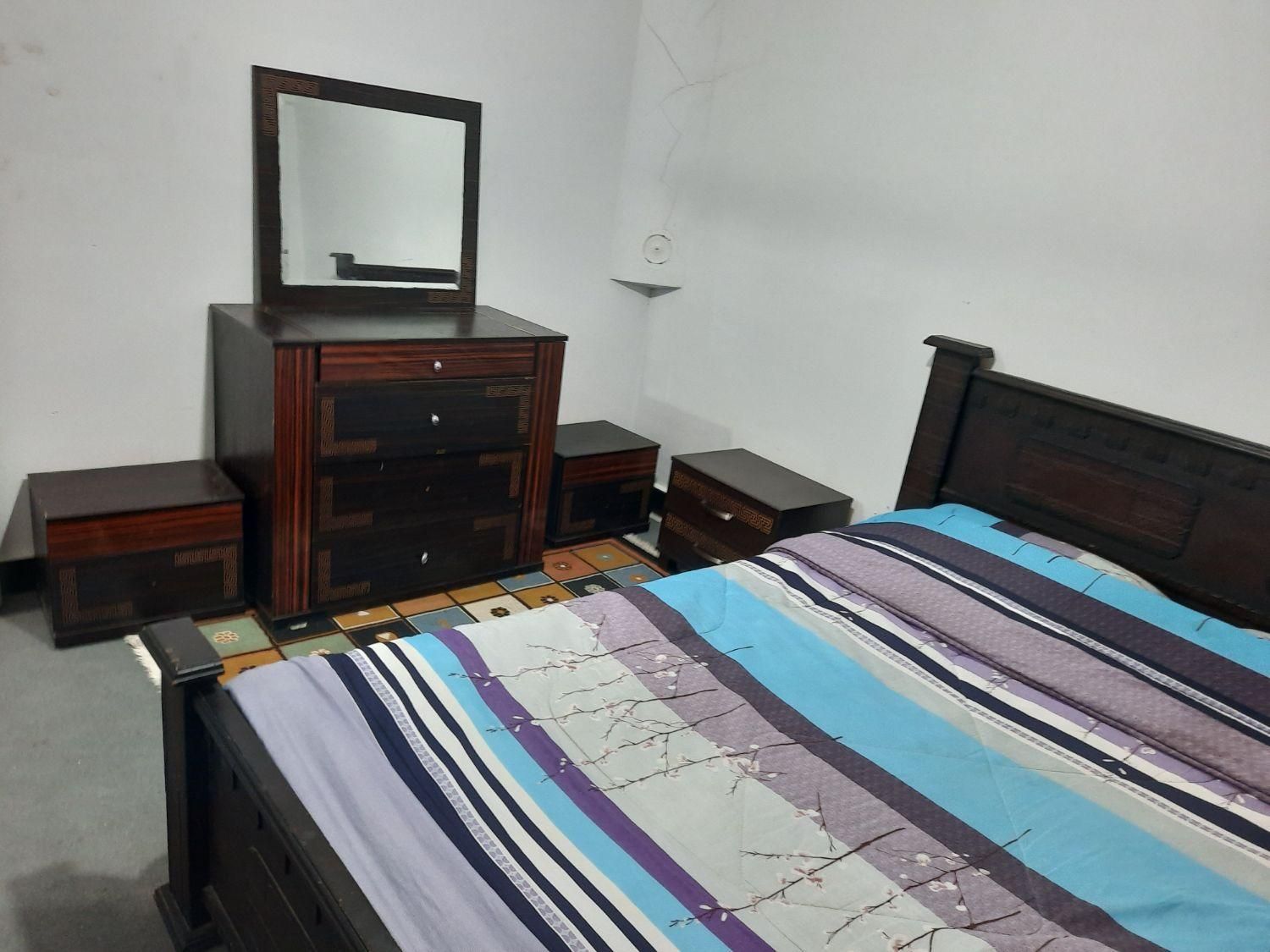 اجاره منزل ویلایی همراه پارکینگ|اجارهٔ کوتاه‌مدت آپارتمان و سوئیت|دوگنبدان, |دیوار