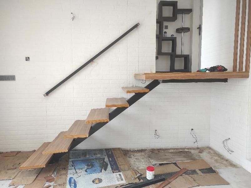 ساخت والپست و آلاچیق و در و پله و ....|خدمات پیشه و مهارت|رشت, بلوار گیلان|دیوار