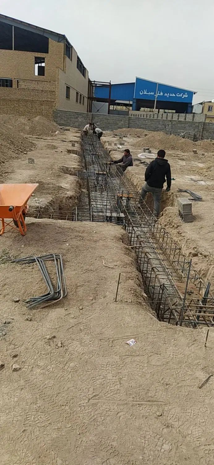 آرماتوربندی قالب بندی. استخر  مخزن. فونداسیون|خدمات پیشه و مهارت|رباط‌کریم, شهرک صنعتی زواره‌ای|دیوار
