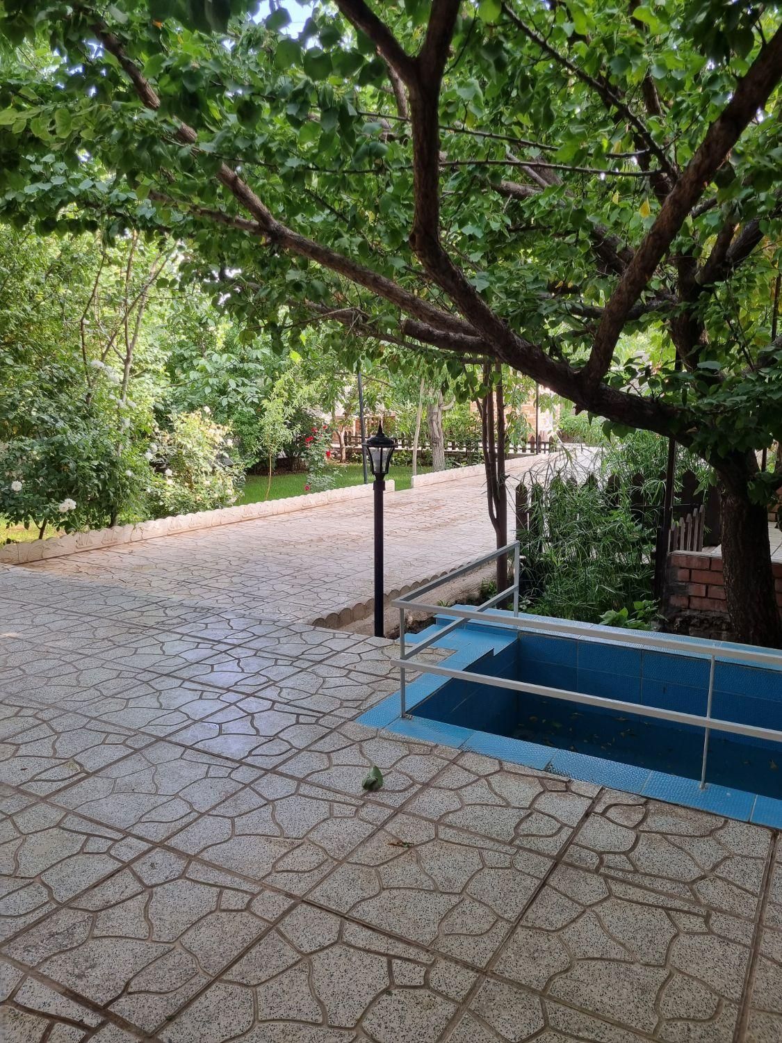 اجاره روزانه ویلا خانه باغ بزنجان بافت|اجارهٔ کوتاه‌مدت ویلا و باغ|بافت, |دیوار