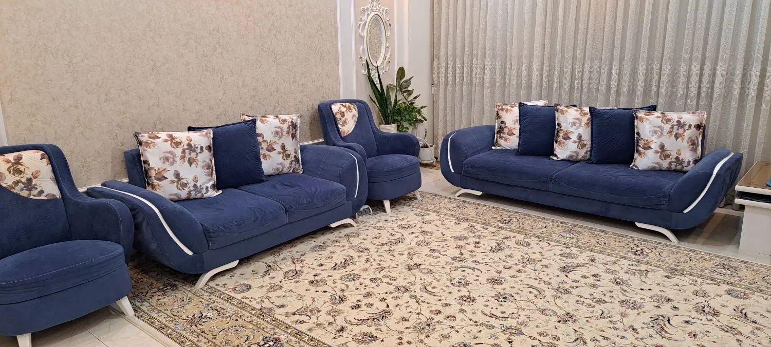 مبلمان۷ نفره فوق العاده خاص|مبلمان خانگی و میز عسلی|مشهد, شهرک رازی (شهرک غرب)|دیوار