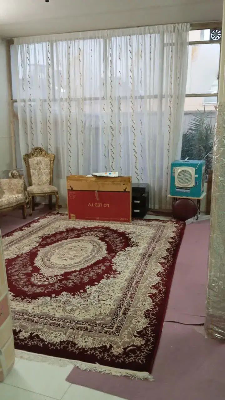 ۱طبقه منزل دربست/۱خواب/زیرزمین/خیابان ۲۴ اول|اجارهٔ خانه و ویلا|اصفهان, شیخ طوسی|دیوار
