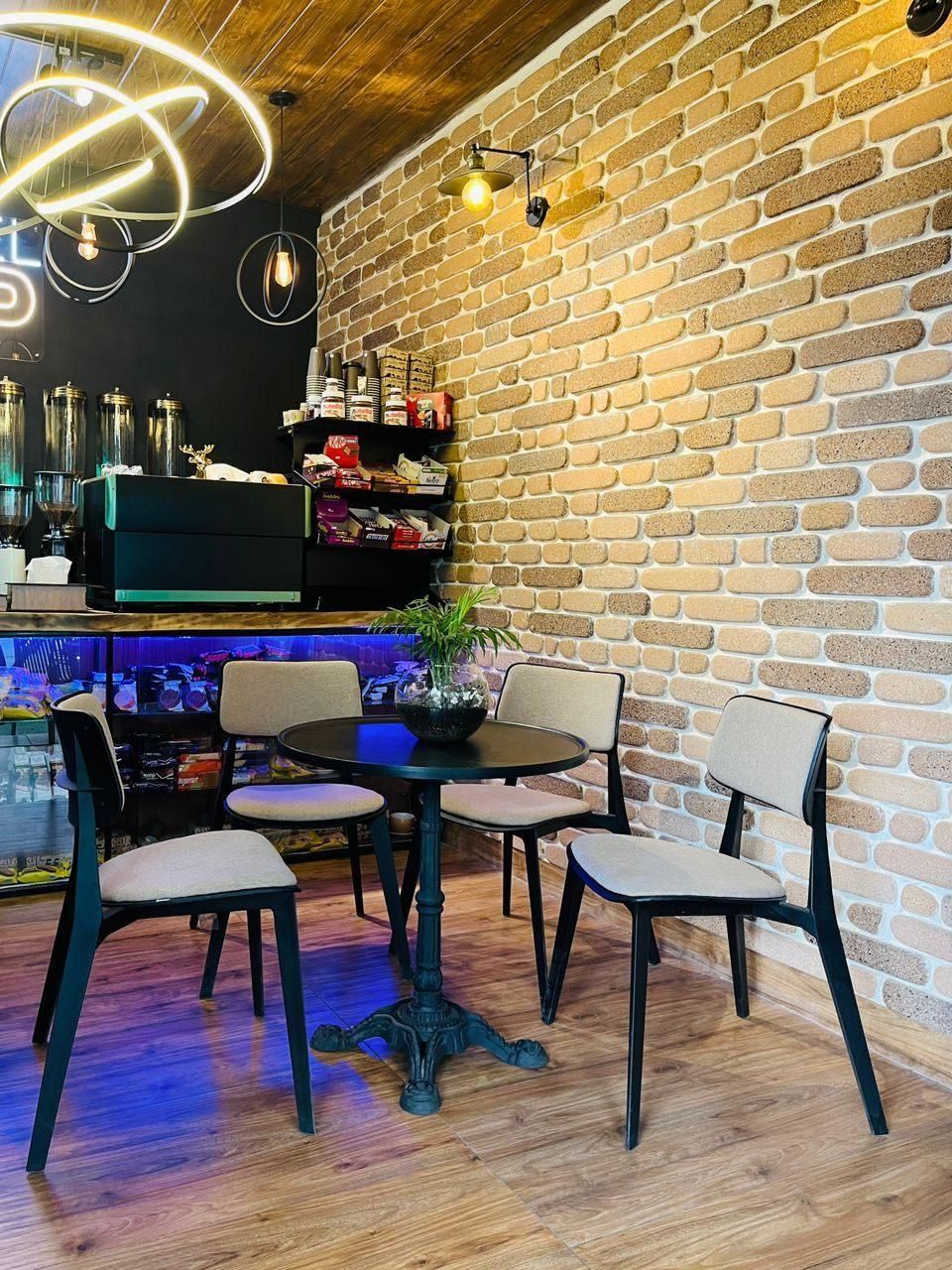 باریستا خانم جهت همکاری کافی قهوه|استخدام خدمات فروشگاه و رستوران|گرگان, |دیوار