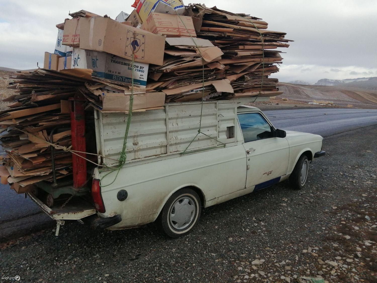 خرید ضایعات کارتن وکتاب و...|خدمات پیشه و مهارت|رشت, یخسازی|دیوار