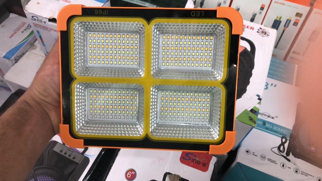 لامپ ادیسونی و پرژکتور شارژی و خورشیدی 1000WAT|لامپ و چراغ|تهران, آبشار تهران (دریاچه)|دیوار