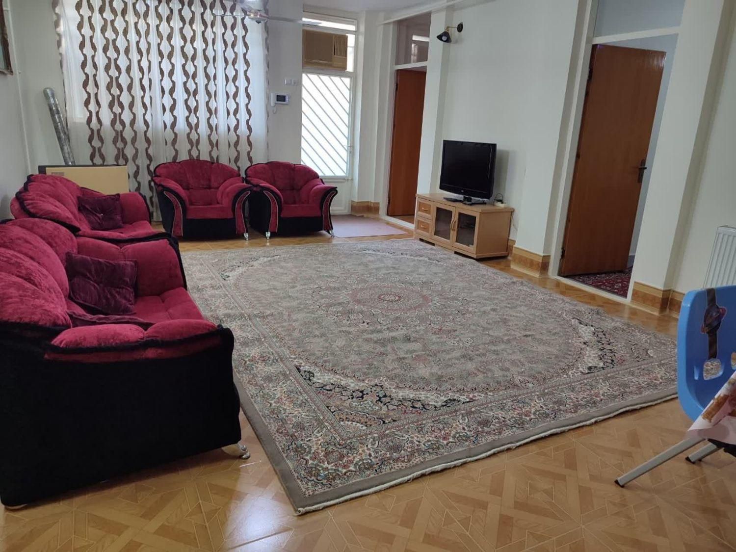 اجاره روزانه خانه ویلایی و سوئیت دربست|اجارهٔ کوتاه‌مدت آپارتمان و سوئیت|مینودشت, |دیوار