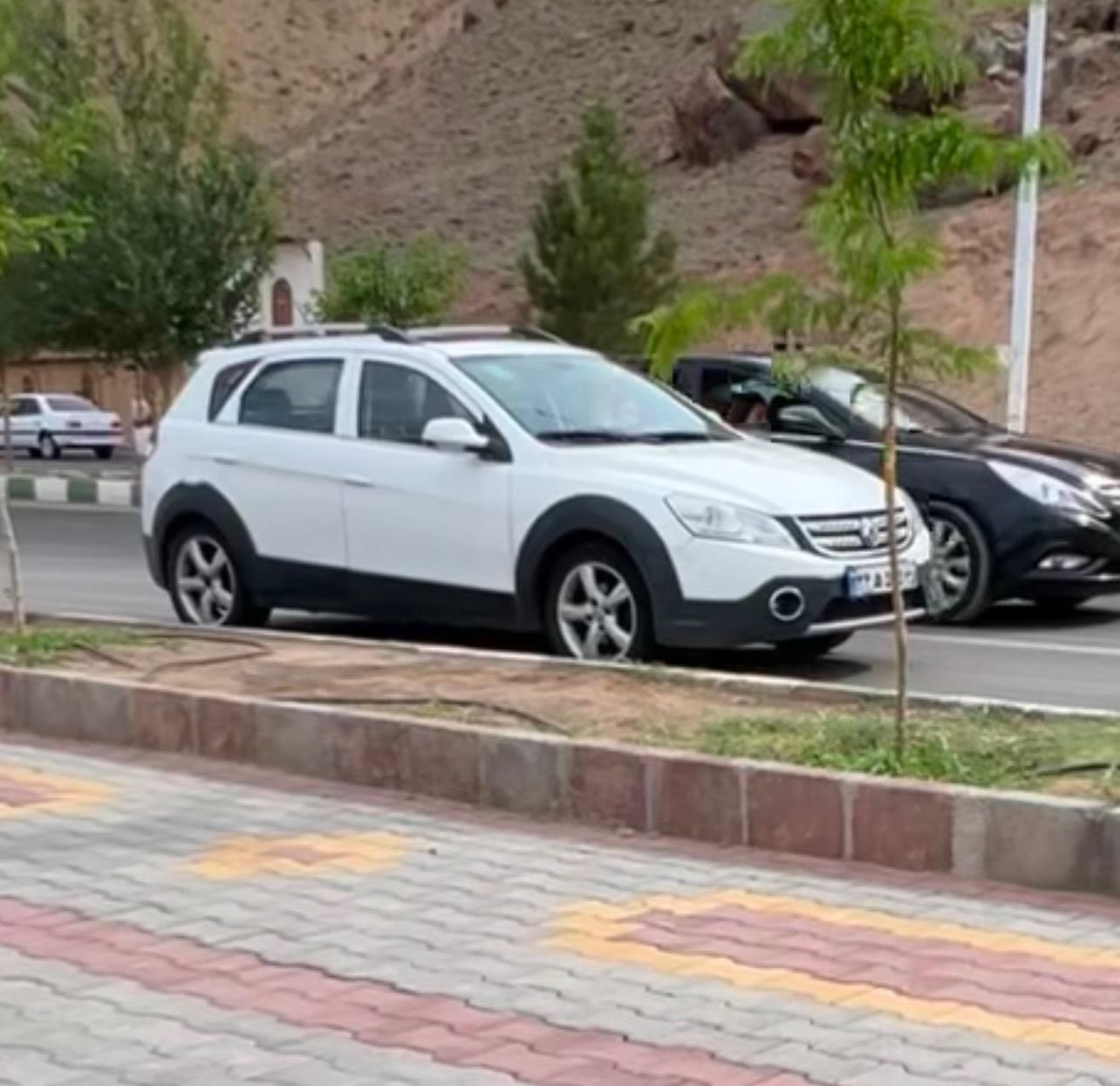 دانگ فنگ H30 کراس، مدل ۱۳۹۷|خودرو سواری و وانت|تبریز, |دیوار