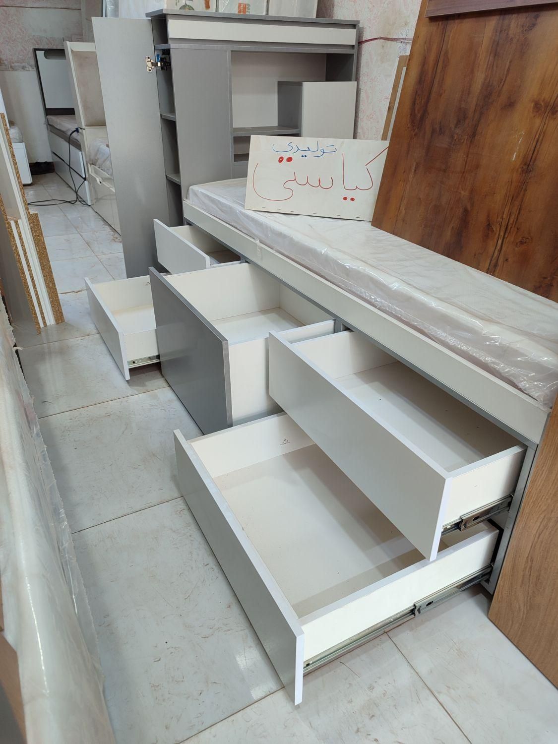 تخت یک نفره تخت یک نیم نفره ستایش|تخت و سرویس خواب|مشهد, گلبرگ شمالی|دیوار