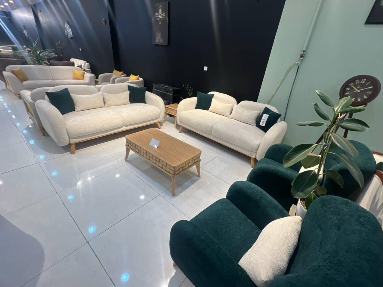 مبل مدل منیزا(مبلمان آرش)|مبلمان خانگی و میز عسلی|بیرجند, |دیوار