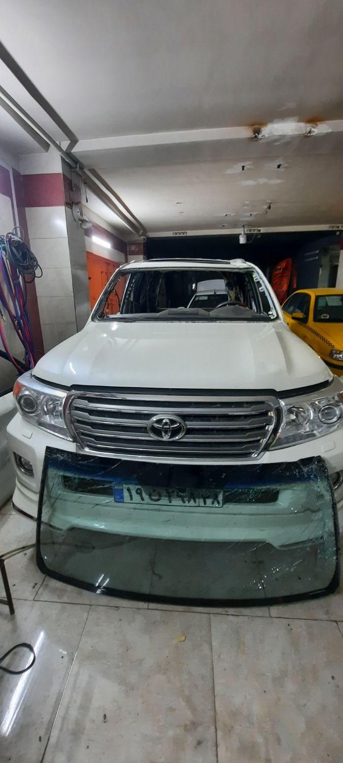 ( تعمیر ،ترمیم و نصب) شیشه اتومبیل اشکان|خدمات موتور و ماشین|کرج, شاهین‌ویلا|دیوار