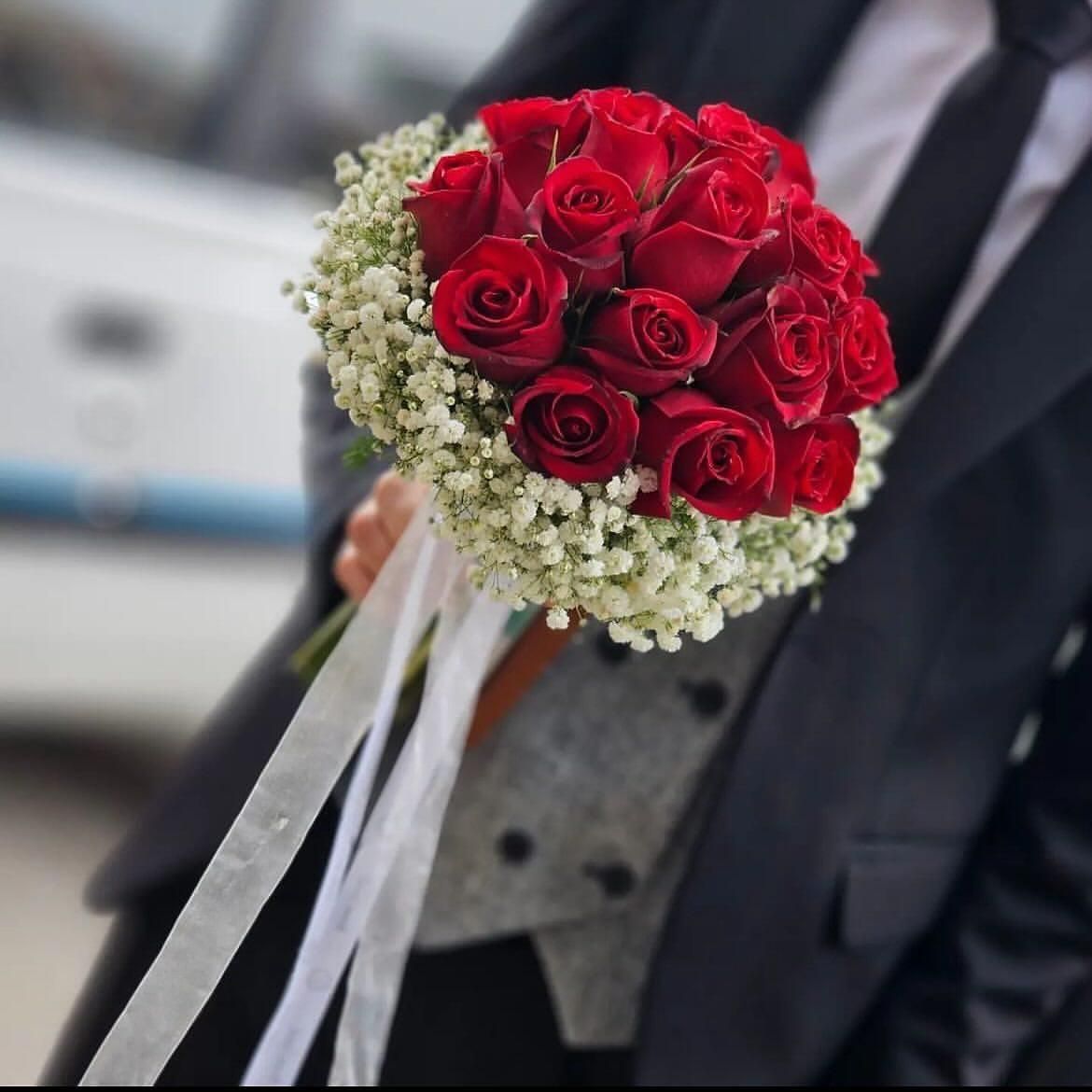 انواع دسته گل با مدلهای متفاوت|گل و گیاه طبیعی|نجف‌آباد, امیرآباد|دیوار