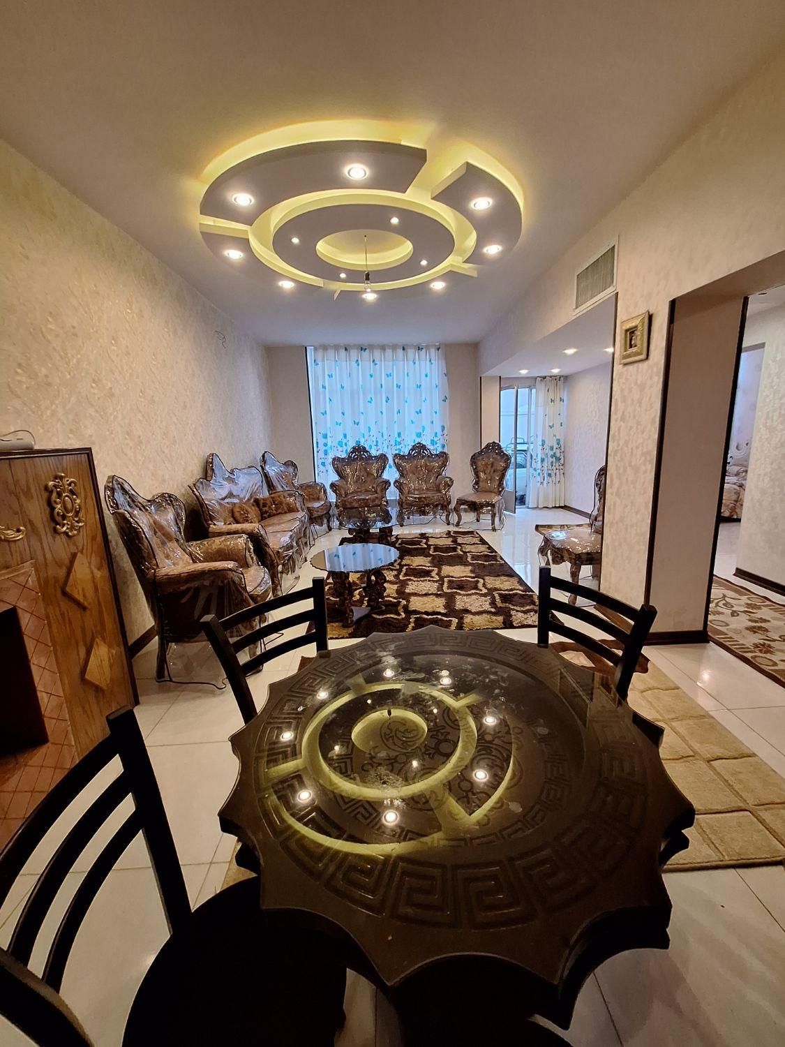 آپارتمان ۱۸۰ متری در نقش جهان دو خواب یه خواب|اجارهٔ کوتاهمدت آپارتمان و سوئیت|اصفهان, شاهزید|دیوار