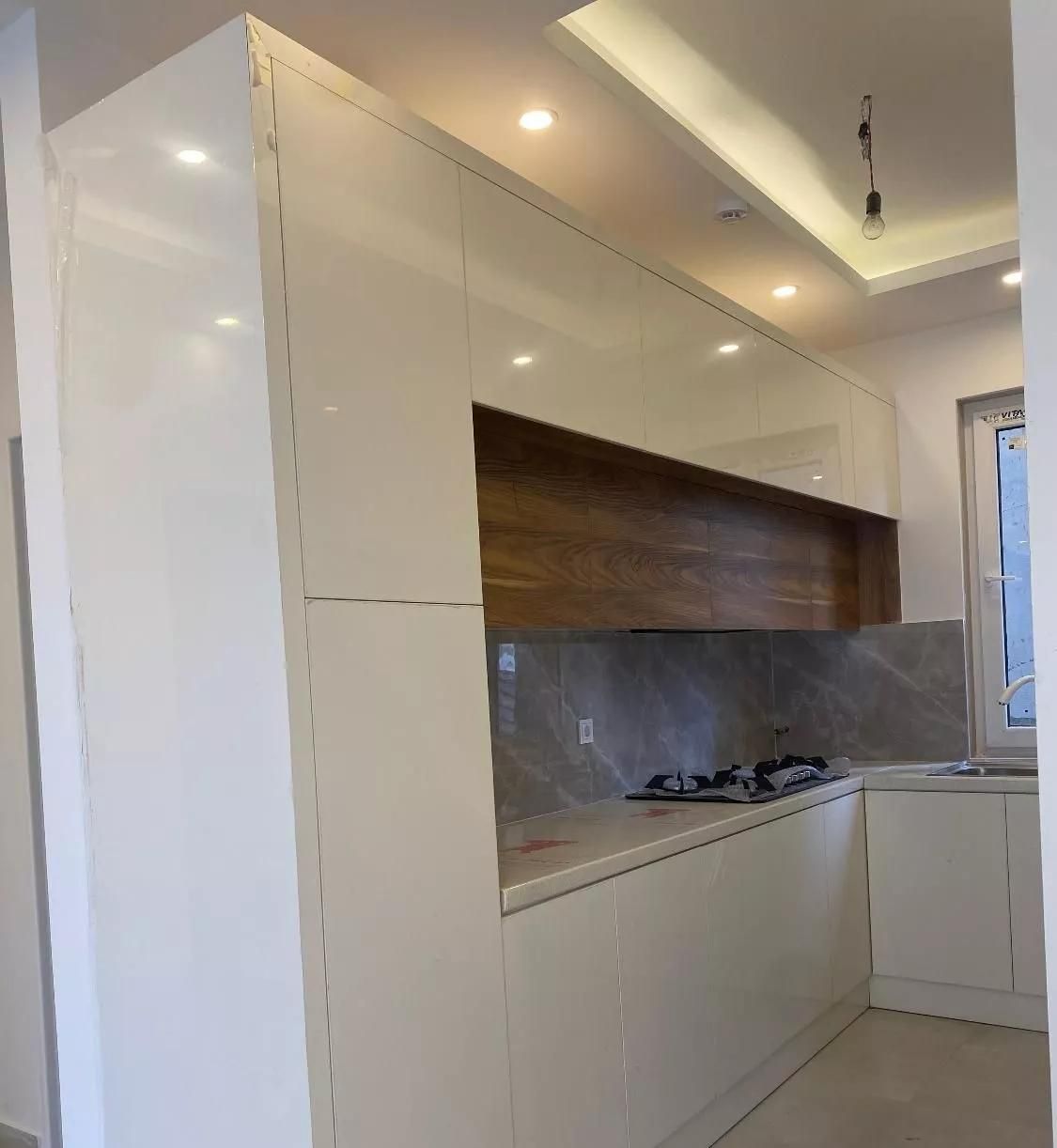 جاکفشی کمد تخت چوبی کابینت میز قفسه کار سازی|مصالح و تجهیزات ساختمان|رامسر, |دیوار