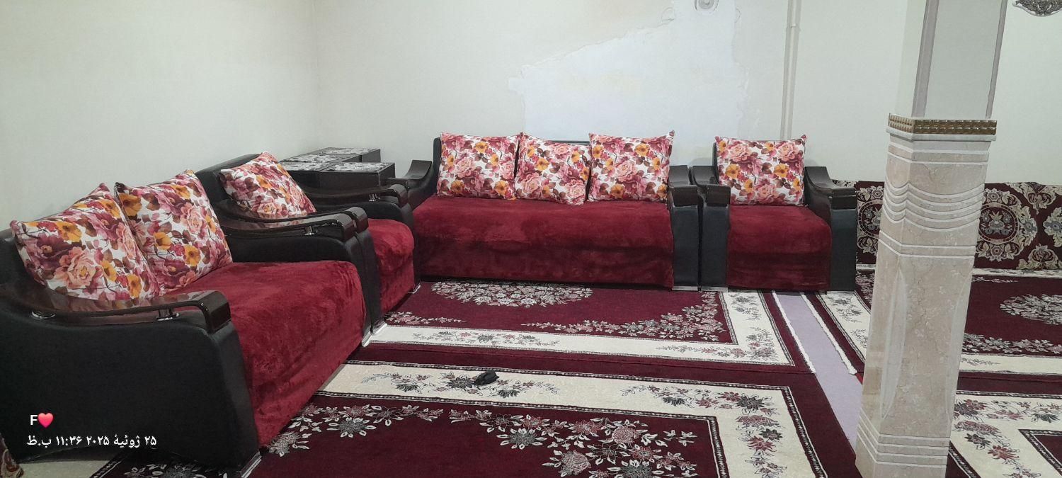 مبل راحتی هفت نفره|مبلمان خانگی و میز عسلی|کبودرآهنگ, |دیوار