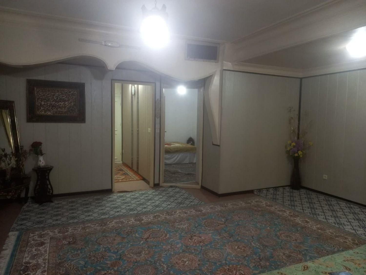 فروش آپارتمان ۷۸ متری ۲ خوابه زیرهمکف درشاه سیدعلی|فروش آپارتمان|قم, شاه سید علی|دیوار