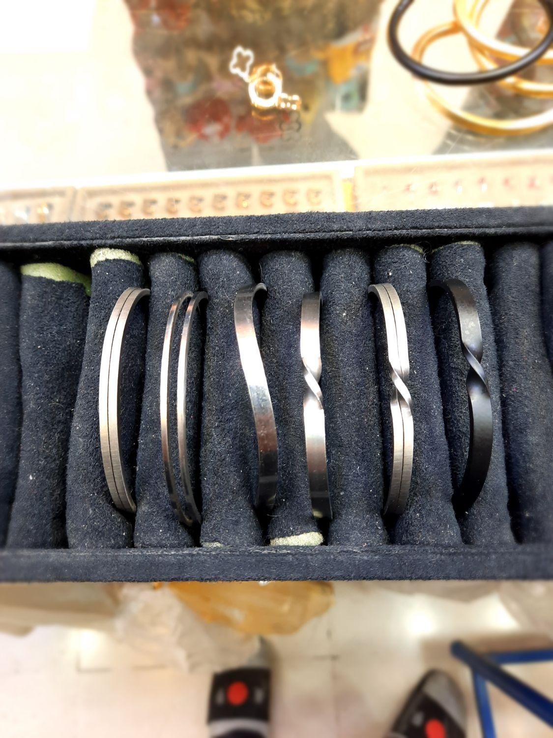 دستبند بنگل استیل دارای طرح های مختلف|بدلیجات|قم, ارم|دیوار