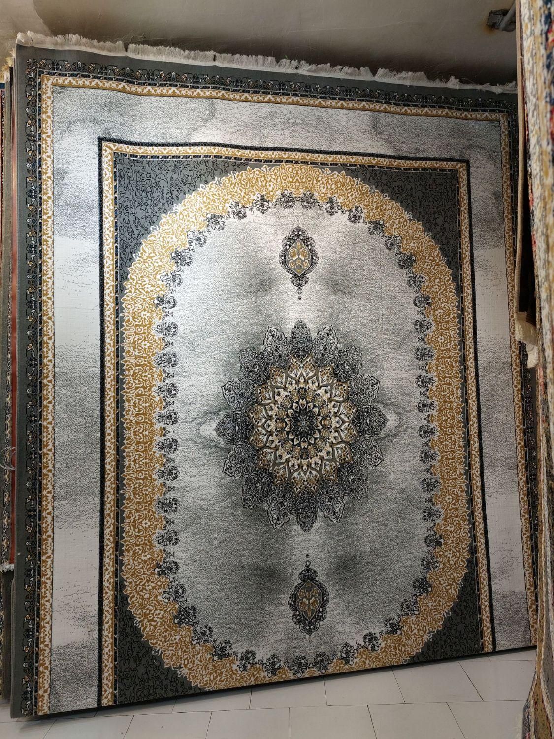 فرش۱۲متری ۷۰۰ فقط دانه ای ۳/۵۰۰ و ۴/۵۰۰|فرش|مشهد, طلاب|دیوار