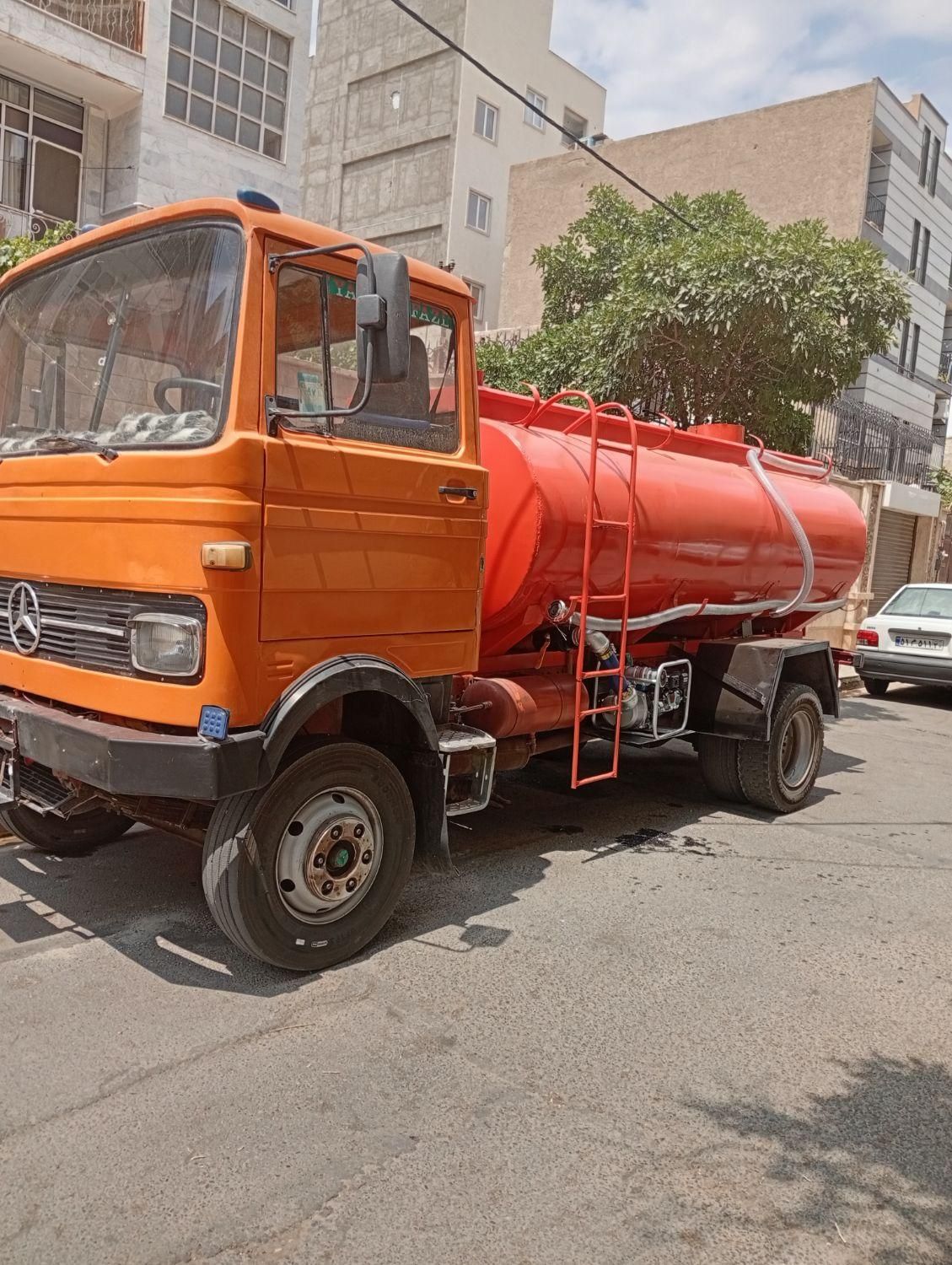 خدمات ابرسانی ۶۰۰۰ لیتری    باغ و شرکتها رباط کریم|خدمات حمل و نقل|رباط‌کریم, رباط‌کریم|دیوار