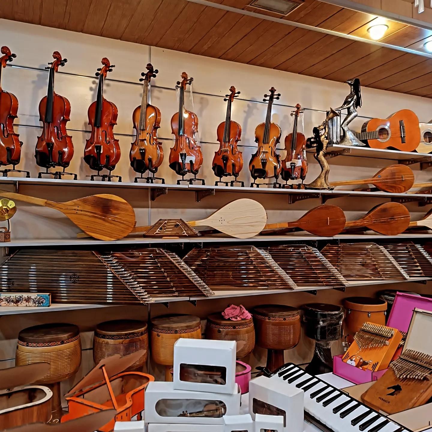 سنتور باجعبه و مظراب سیم المانی نقد و اقساط|سازهای سنتی|اصفهان, برازنده|دیوار