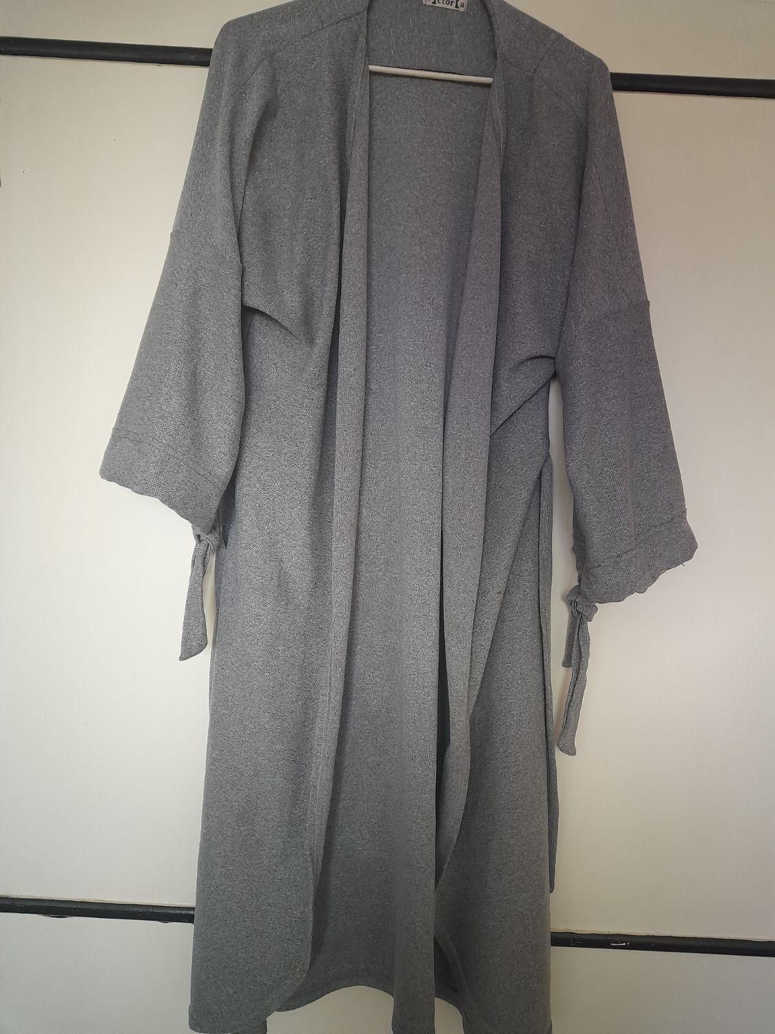 همه در حد نو|لباس|فولادشهر, B4|دیوار