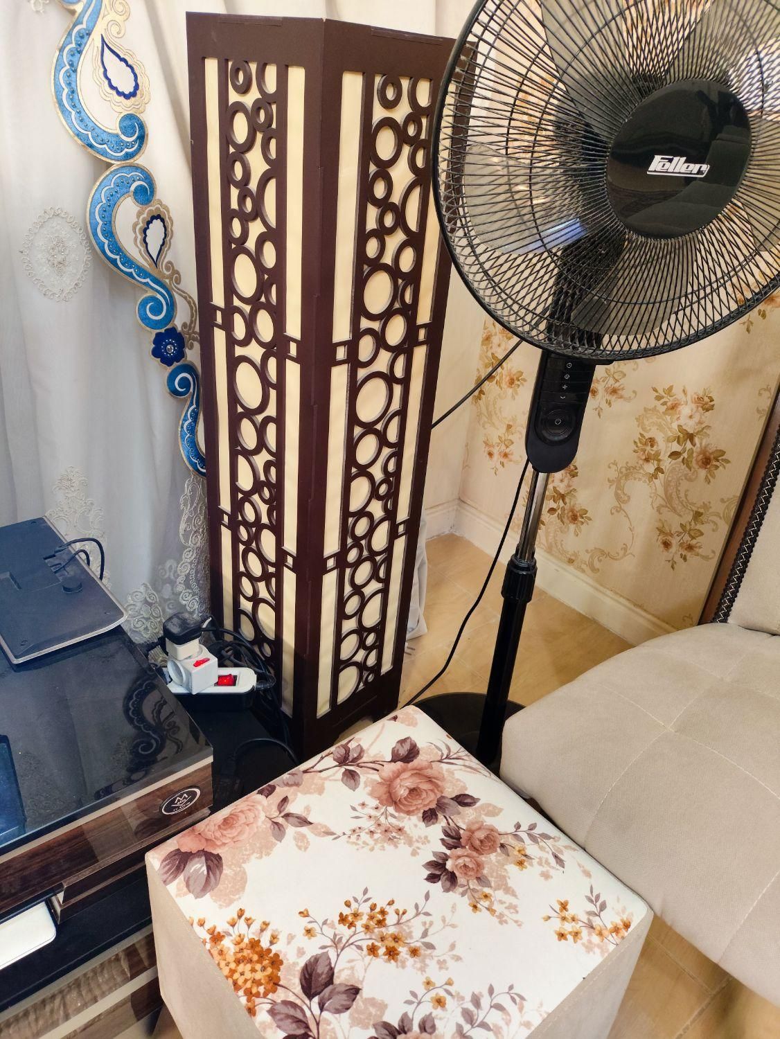 آباژور چوبی .|چراغ خواب و آباژور|گرگان, |دیوار