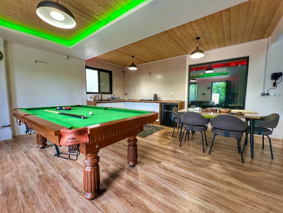 ویلا دوخوابه استخردار شهسان|اجارهٔ کوتاه‌مدت ویلا و باغ|تنکابن, |دیوار