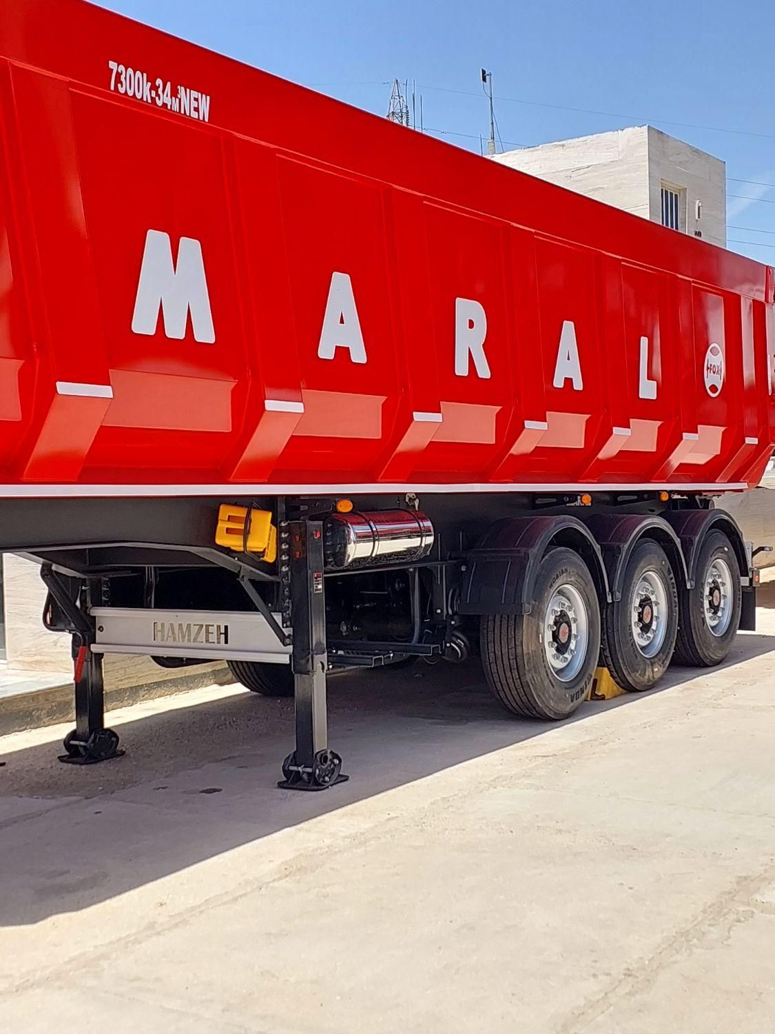 عرضه محصولات برند یدک کیهان|خودرو سنگین|کنار تخته و کمار, |دیوار