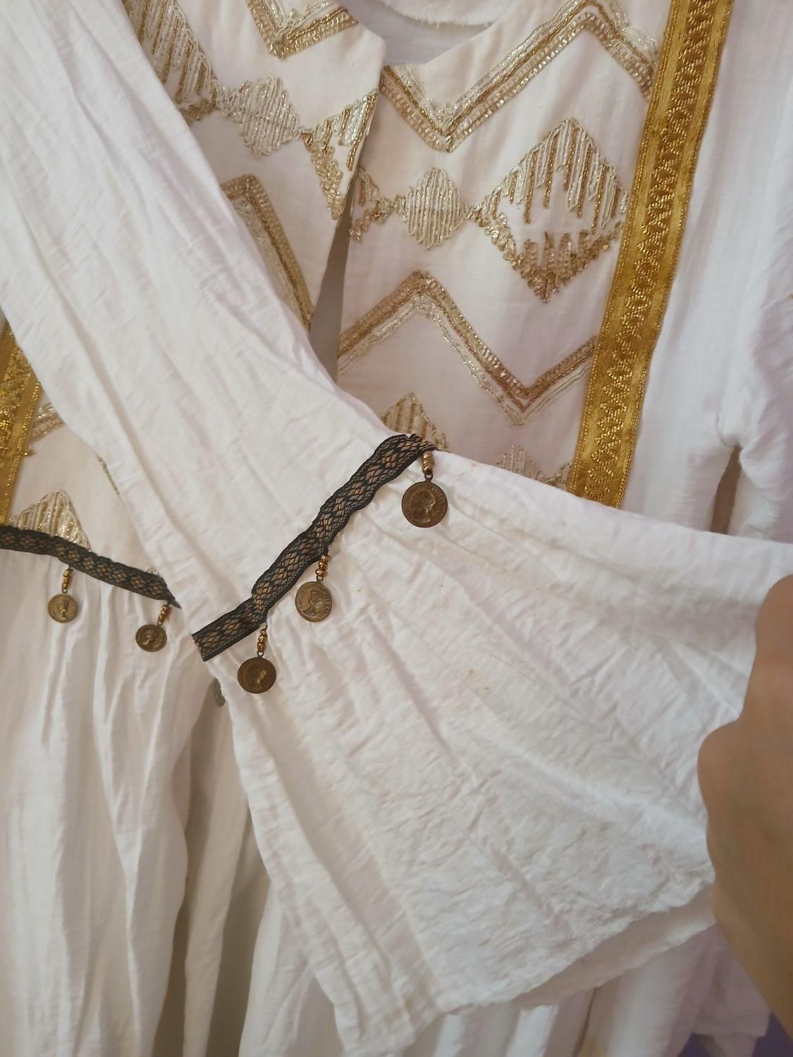 مانتو|لباس|سمنان, |دیوار
