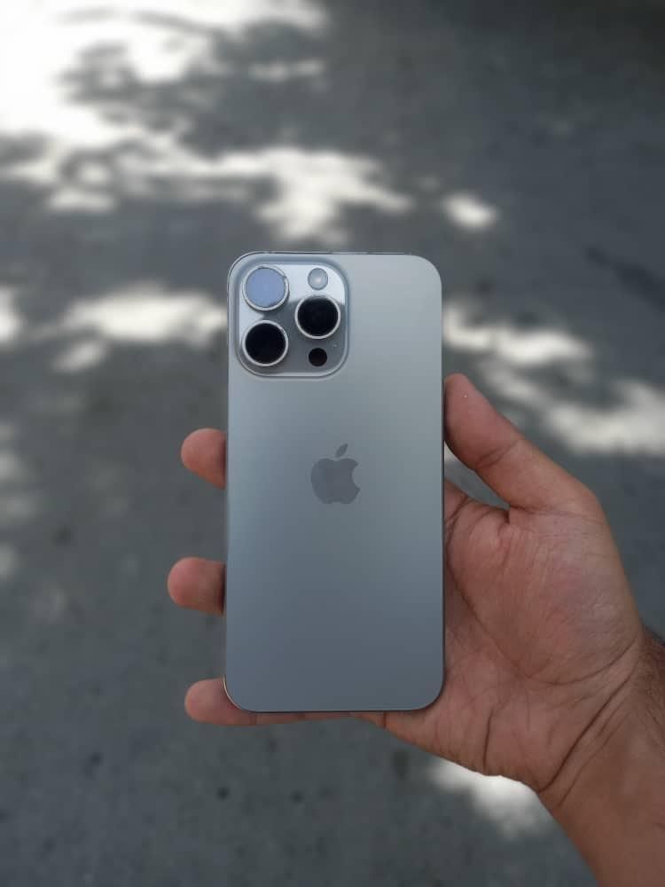 iphone 15 pro max 256 باطری 100|موبایل|اصفهان, هزارجریب|دیوار