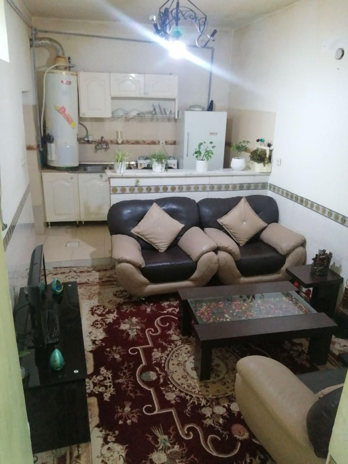 اجاره کوتاه مدت منزل مبله \خانه مبله\|اجارهٔ کوتاه‌مدت آپارتمان و سوئیت|شیراز, آبیاری|دیوار