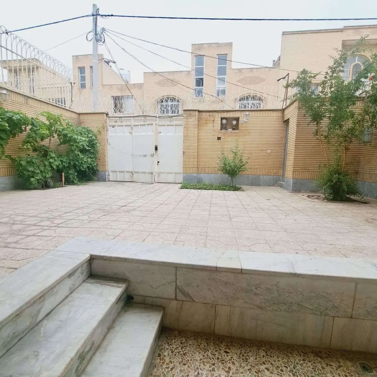 اجاره خانه دربستی/دوطبقه/3خواب/رباط1/استاد شهریار|اجارهٔ خانه و ویلا|اصفهان, شهریار|دیوار
