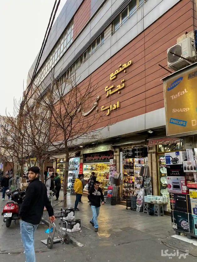 سر قفلی بیست متری ۲ بر در بازار بلور فروشان|فروش مغازه و غرفه|تهران, شوش (باغ آذری)|دیوار